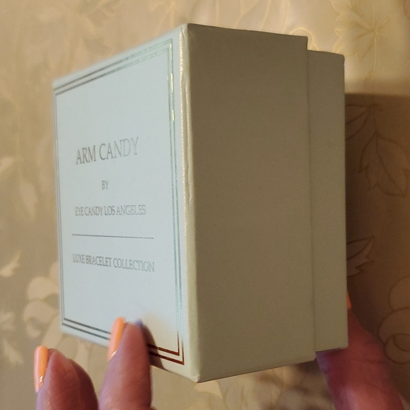 Brand new 2 bracelet arm candy - Picture 9 of 9